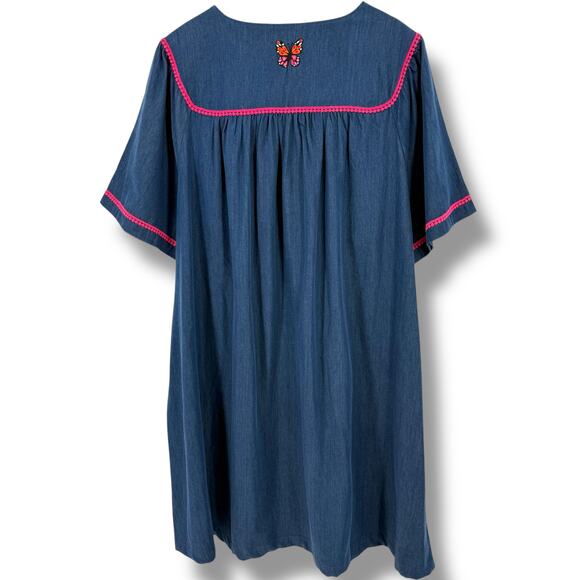 Go Softly Denim Embroidered Butterfly Patio Dress Sz Small Easy Snap Kaftan - Picture 4 of 9